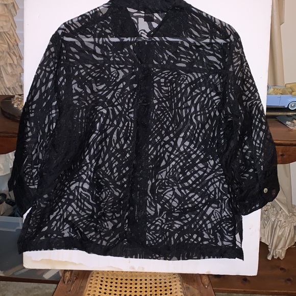 Elemenz ladies blouse. Large floral type see thru print. Black and sheer. - Picture 2 of 5